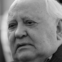 "Крайне противоречивая фигура". Как российская пропаганда отреагировала на смерть Горбачева