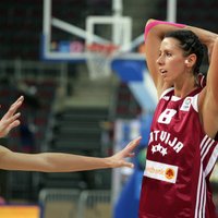 Baško-Melnbārde kļuvusi par Francijas čempioni basketbolā