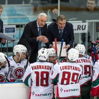 Magņitogorskas 'Metallurg' un 'Ak Bars' gūst otrās uzvaras KHL konferences pusfināla dueļos