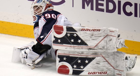 Merzļikins vēdera vīrusa dēļ nepiedalīsies nākamajā 'Blue Jackets' spēlē