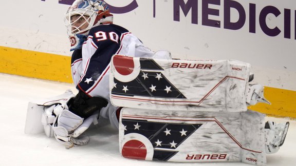 Elvis Merzļikins, hokejs, Blue Jackets