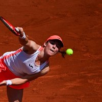 'French Open': cīņā par pirmo 'Grand Slam' pusfinālu Zidanšeka pārspēj Badosu