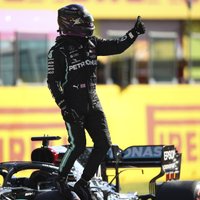 Hamiltons Mudžello trasē iegūst 95.'pole position'