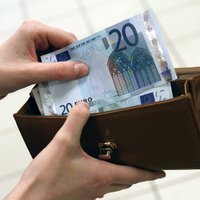 Absolūtais vairākums Latvijas iedzīvotāju ir pieraduši pie eiro, liecina aptauja