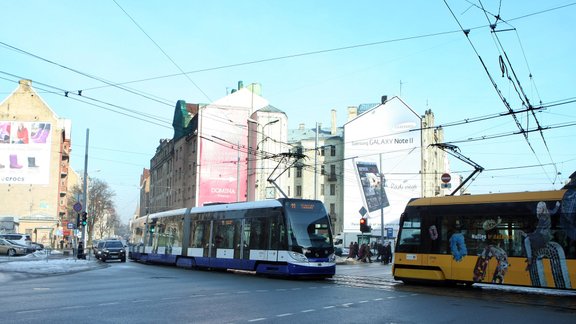 Pagarinātais tramvajs - 13