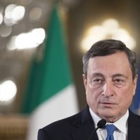 Itālijas premjers Dragi atkāpsies no amata; prezidents demisiju nepieņems