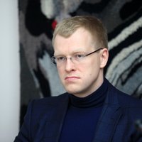 Osinovska miljona lietas materiāli: Elksniņš prasījis naudu 'priekš KNAB', ziņo LTV