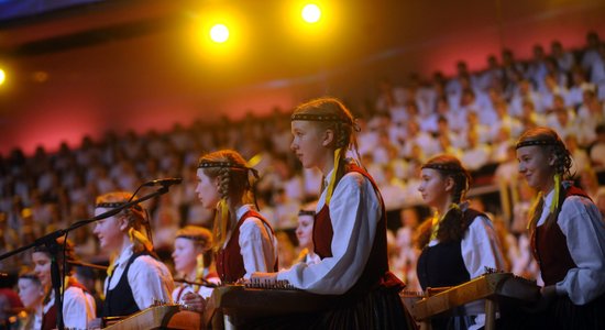 Apstiprināts Dziesmu un deju svētku padomes sastāvs