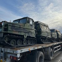 Foto: Latvijas organizācija Ukrainai sagādājusi četrus visurgājējus 'Bandvagn'