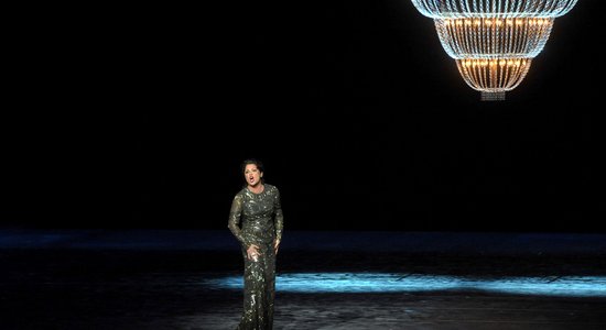 Новая сцена Мариинки открылась выступлением оперных звезд