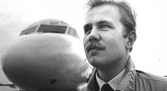 Под AC/DC и с сигаретой в зубах. Как советский летчик сбежал на "кукурузнике" в Швецию