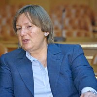 Супруга экс-мэра Москвы Елена Батурина построит солнечные электростанции в Европе