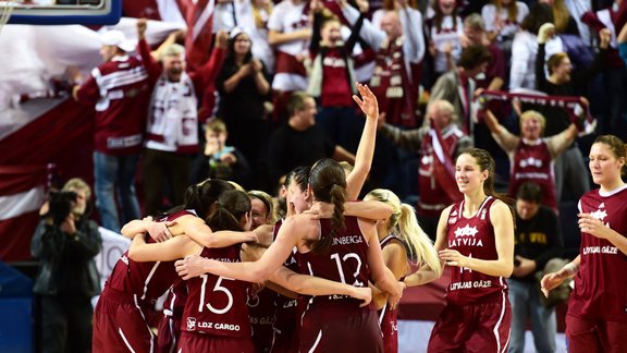 Latvijas un Lietuvas sieviešu basketbola izlašu spēle  - 18