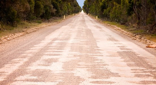 Grants autoceļus pārklās ar melno segumu gandrīz 32 kilometru garumā