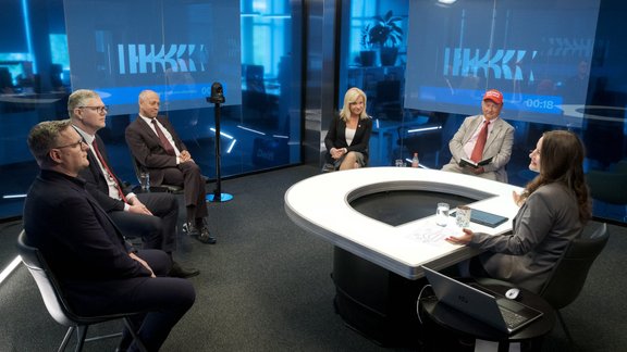 "Kāpēc" Rīgas mēra amata kandidātu debates. Studijā Ķirsis, Kleinbergs, Burovs, Ločmele, Žuravļovs