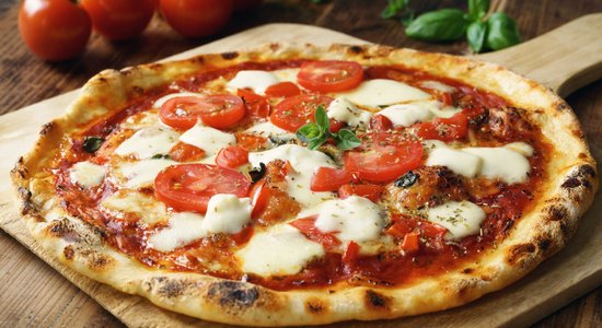 Рижская пиццерия вновь попала в ТОП-50 лучших в Европе – она на 46-м месте