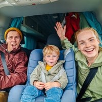 Pa Islandi kemperī ar bērnu: Florencu padomi, ko ņemt līdzi dzīvošanai visos apstākļos