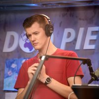 Dīdžejs Magnuss Eriņš aiziet no Latvijas Radio 'Pieci'