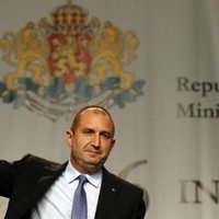 Парламент Болгарии одобрил отставку кабмина после избрания пророссийского президента