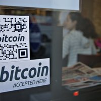 'Bitcoin' nav uzskatāma par valūtu, norāda finanšu uzraugs