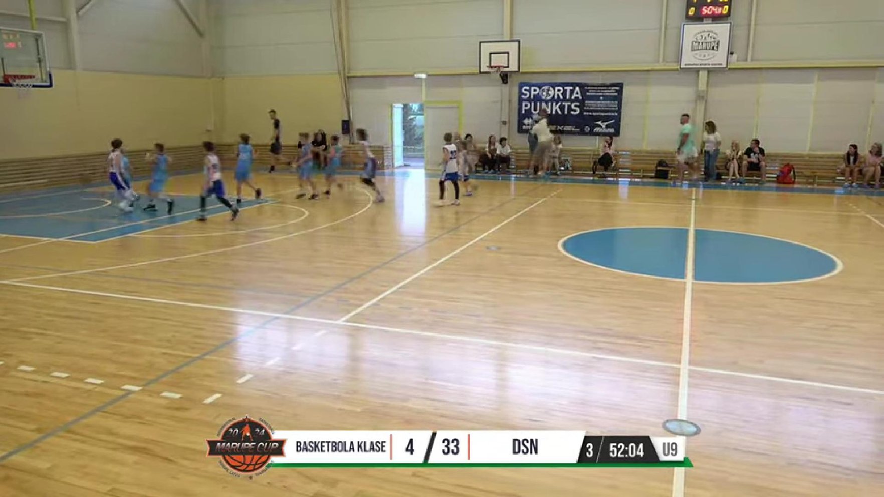 Vecāku kautiņš Mārupē: konfliktā iesaistītajiem gadu liegts apmeklēt jauniešu basketbola spēles