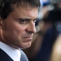 Francijas iekšlietu ministrs izpelnās asu kritiku par aicinājumu čigāniem doties prom