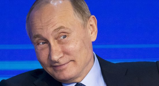 Putins: skrāpējumi uz kaut kādiem dopinga konteineriem nav nekādi pierādījumi