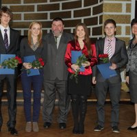 Četri centīgi studenti saņem Jelgavas novada pašvaldības stipendiju