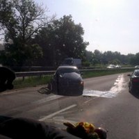 Avārija pie Salaspils - 'BMW' sadūries ar satiksmes autobusu