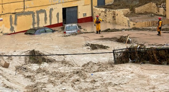 Vētrās Spānijas dienvidaustrumos bojāgājušo skaits pieaudzis līdz sešiem cilvēkiem