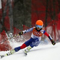 Vijolniece Vanesa Meja: priecājos, ka neapmaldījos olimpiskajā milzu slaloma trasē!