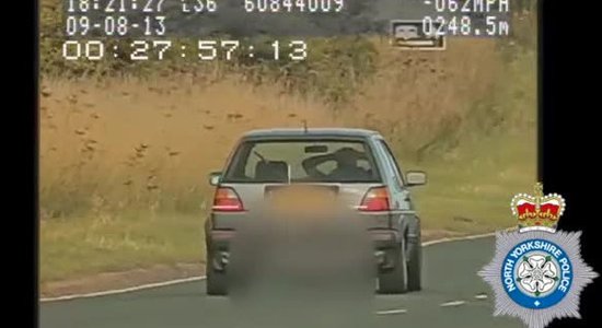 Video: Britu soda par neturēšanos pie stūres, braucot ar 100 km/h