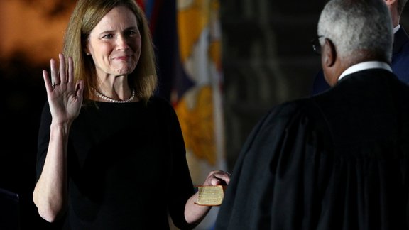 Amy Coney Barrett, Eimija Konija Bareta