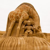 ФОТО: Как выглядят лучшие работы Фестиваля песчаных скульптур в Елгаве