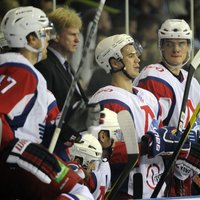 'Ak Bars' nākamajā KHL starpsezonā vēlas iegūt Miķeli Rēdlihu