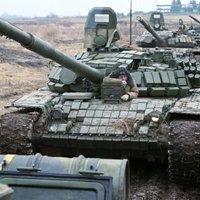 Putins pavēlējis 'atvilkt' karaspēku no Ukrainas pierobežas