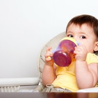 Ko un cik daudz dot dzert bērniem vecumā no viena līdz trīs gadu vecumam