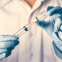 В США испытана на добровольцах вакцина против коронавируса