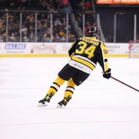 Tralmaks gūst pirmos vārtus sezonā 'Bruins' uzvarā AHL mačā