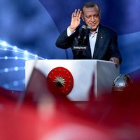 Erdogana ekonomikas neloģiskā pieeja dara pāri turkiem