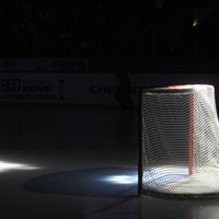 'Mogo' un 'Kurbads' hokejisti ar uzvarām izlīdzina rezultātu Latvijas čempionāta pusfinālā