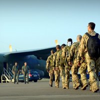 Vācijas valdība saņēmusi oficiālu paziņojumu par plānoto ASV karavīru skaita samazināšanu