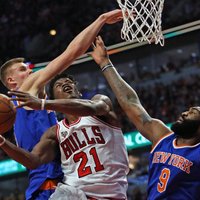 Porziņģis un 'Knicks' jauno gadu iesāk ar zaudējumu Čikāgas 'Bulls'