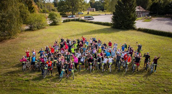 Rudens velobrauciens, kas atklāj jaunas atpūtas vietas Kokneses pusē