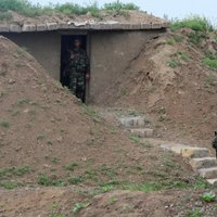 Uz Armēnijas-Azerbaidžānas robežas turpinās sadursmes