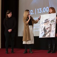 LKA Rīgas Kino muzejs saņem dāvinājumu no 'Pilsēta pie upes' veidotājiem