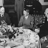 Раскрыты подробности наркотической зависимости Гитлера