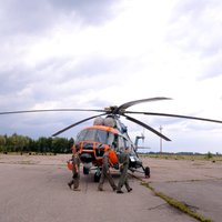 Iesaista helikopteru un atrod Jaunjelgavas novada mežā apmaldījušos cilvēku