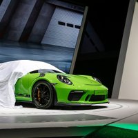 70 gadus kopš 'Porsche' debijas Ženēvas izstādē svin ar jaunā '911' kabrioleta prezentāciju