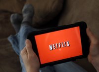 Ziņas par 'Netflix' ienākšanu Latvijā sajūsmina 'soctīklotājus'
